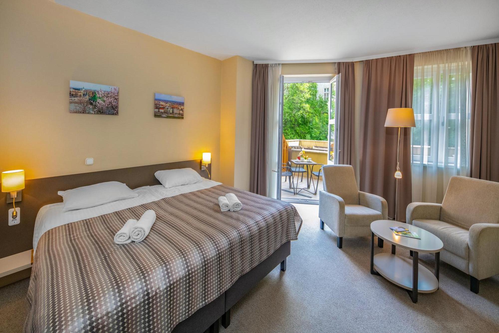 Corvin Hotel Budapest Corvin Wing Zewnętrze zdjęcie